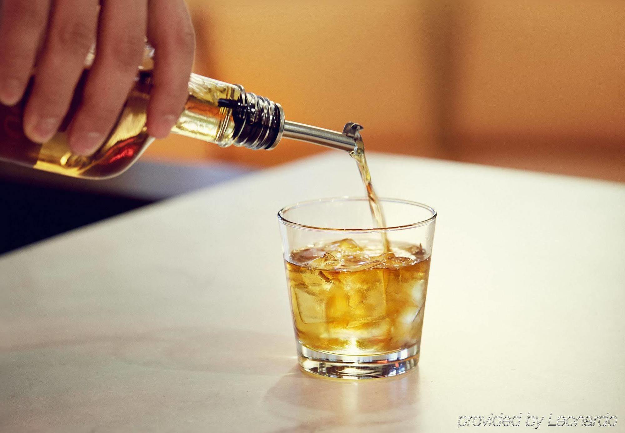 金士顿万豪万怡酒店 金斯顿 外观 照片